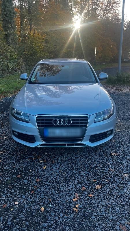 Silber Gebraucht 2008 Audi A4 Limousine | 3.549 € (Superpreis) - Bild 1/4