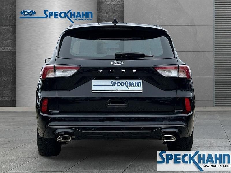 Gebraucht Ford Kuga ST-Line 120 PS (88 kW) 2024 Obsidianschwarzmetallic SUV