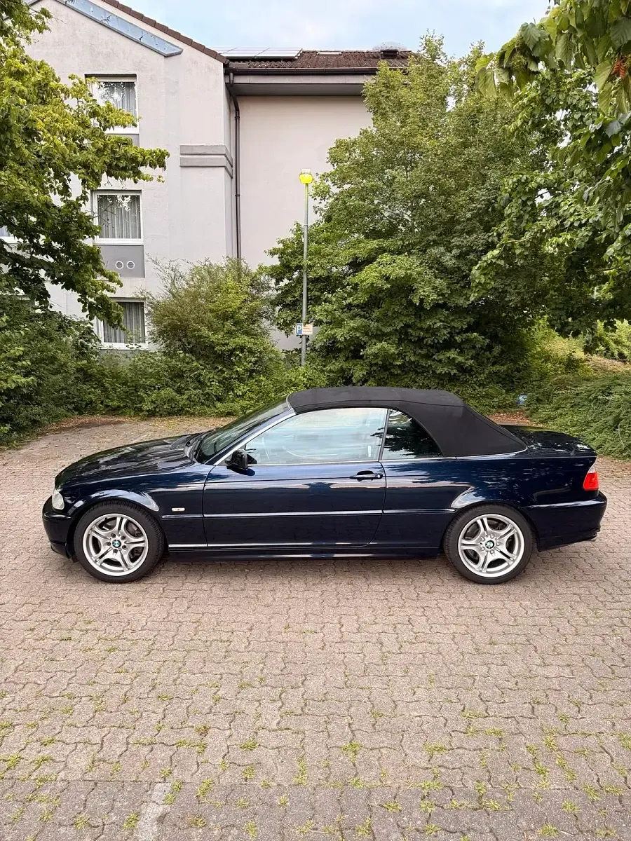 Gebraucht BMW 330 Cabriolet M Sport 231 PS (169 kW) 2000 Blau Cabrio