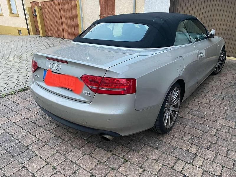 Gold Gebraucht 2011 Audi A5 Cabriolet Cabrio | 11.900 € (Guter Preis) - Bild 1/4