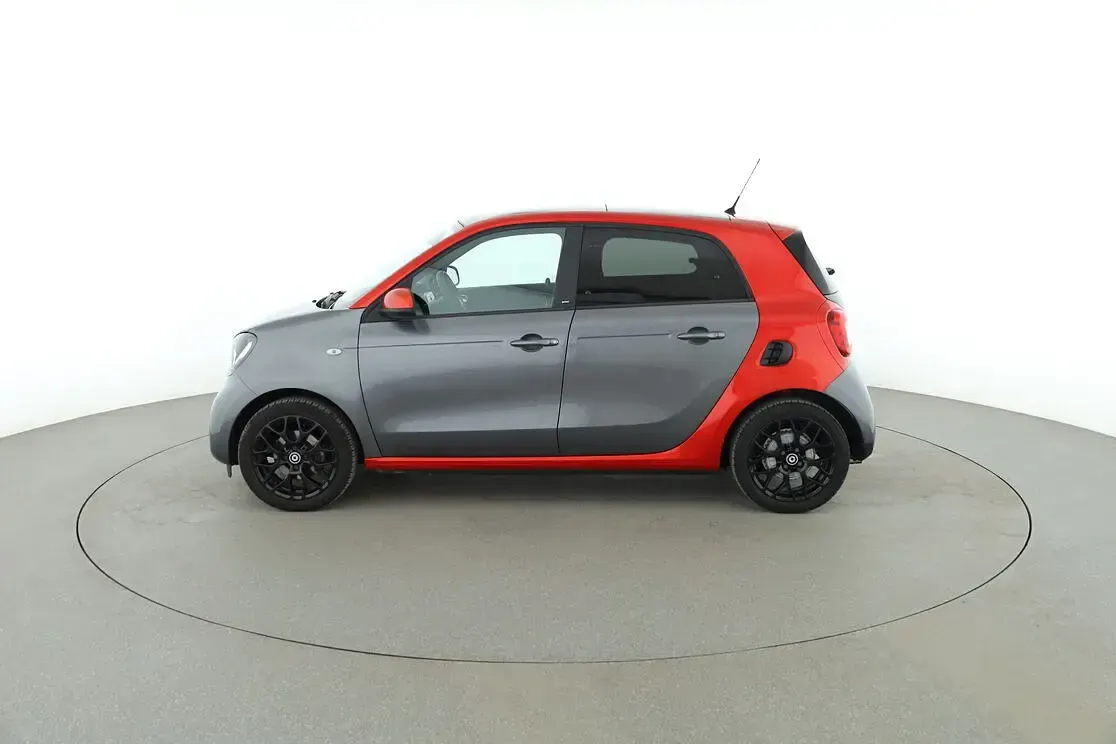 Gebraucht Smart ForFour Basis 90 PS (66 kW) 2019 Rot Kleinwagen