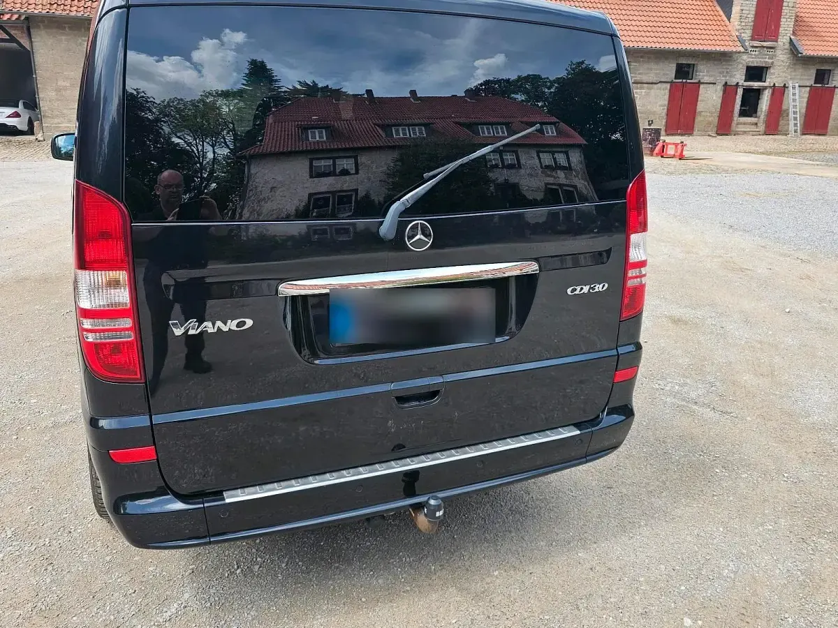 Gebraucht Mercedes Viano Edition 224 PS (164 kW) 2012 Schwarz Van / Kleinbus