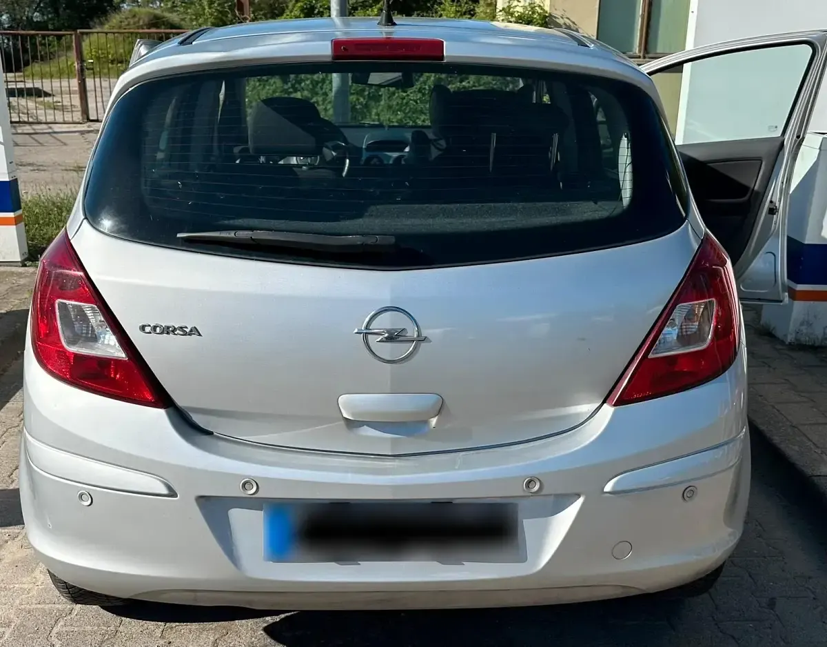 Gebraucht Opel Corsa 80 PS (58 kW) 2008 Grau Kleinwagen