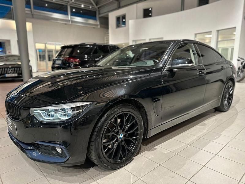 Schwarz Gebraucht 2020 BMW 420 Gran Coupé Sport Line Coupé | 25.900 € (Superpreis) - Bild 1/4