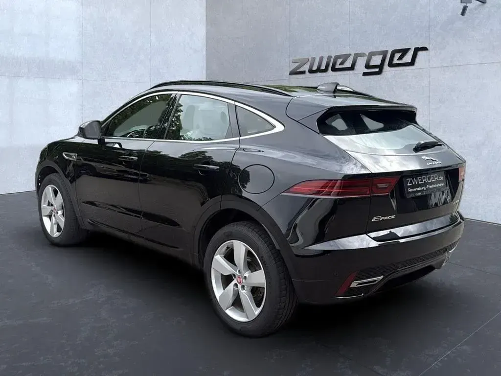 Gebraucht Jaguar E-Pace R-Dynamic 309 PS (227 kW) 2022 Schwarz SUV