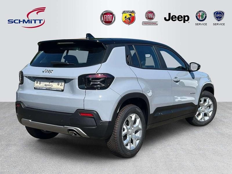 Neu Jeep Avenger Altitude 101 PS (74 kW) 2025 Grau SUV