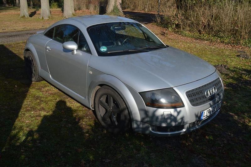 Gebraucht Audi TT Sport 150 PS (110 kW) 2003 Silber Coupé