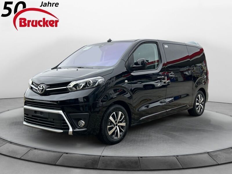 Graphitschwarz metallic Gebraucht 2023 Toyota Proace Verso Executive Kombi | 47.890 € (Teuer) - Bild 1/4