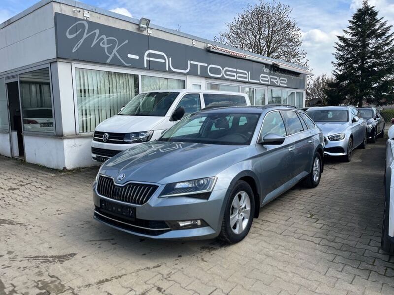 Gebraucht Skoda Superb Ambition 150 PS (110 kW) 2017 Grau Kombi