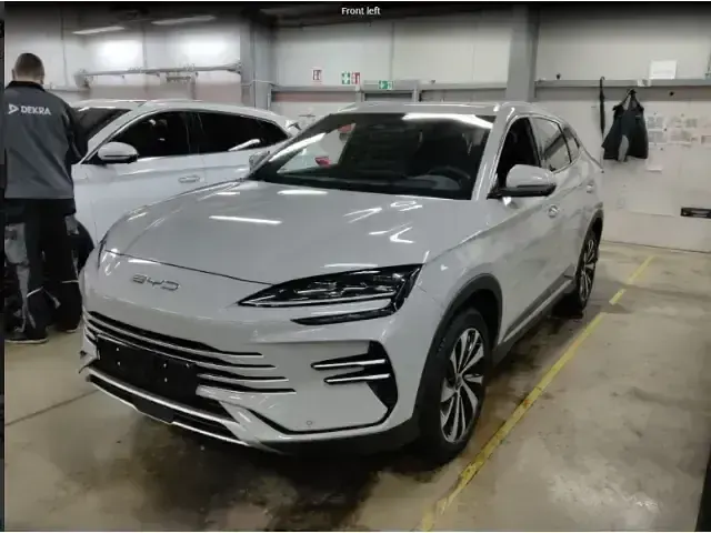 Gebraucht BYD Seal U Design 324 PS (238 kW) 2025 Hellgrau SUV