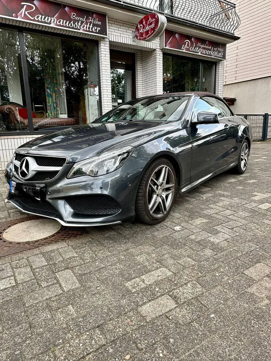 Gebraucht Mercedes E350 AMG 258 PS (189 kW) 2015 Grau Cabrio