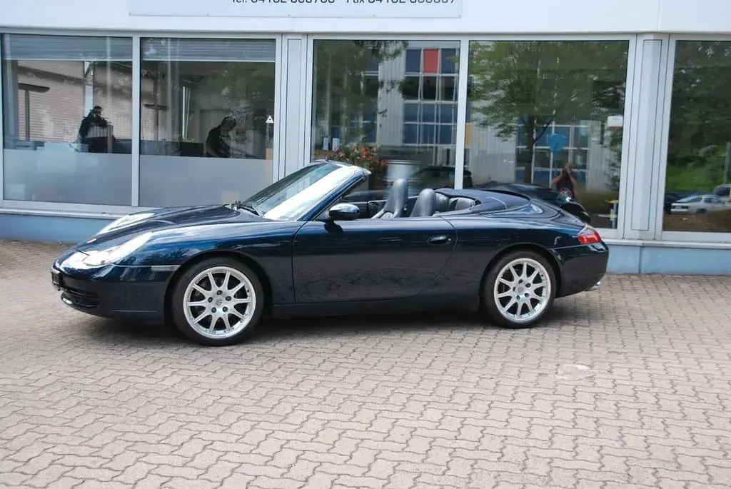 Gebraucht Porsche 996 300 PS (220 kW) 1998 Oceanblaumetallic Cabrio