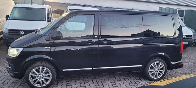 Gebraucht VW T6 Generation Six 204 PS (150 kW) 2018 Deep black perleffekt Van