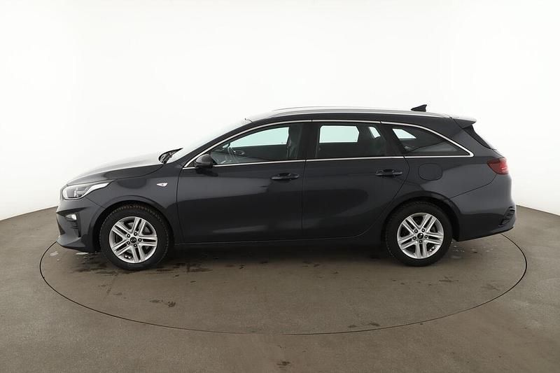 Gebraucht Kia Ceed Vision 140 PS (102 kW) 2020 Grau Kleinwagen