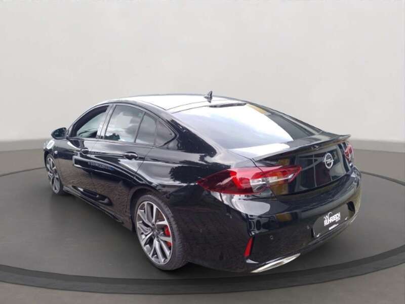 Gebraucht Opel Insignia Sport 230 PS (169 kW) 2021 Onyx schwarz (metallic) Limousine