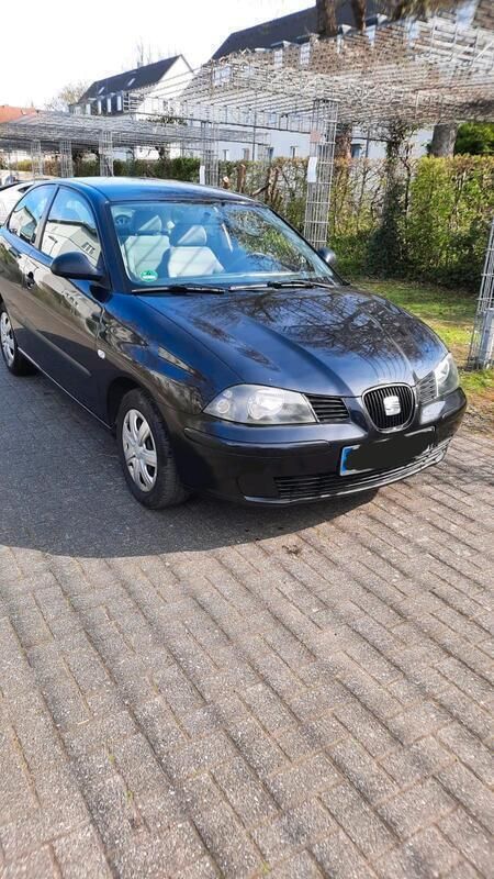Schwarz Gebraucht 2003 Seat Ibiza Kleinwagen | 1.190 € (Fairer Preis) - Bild 1/4
