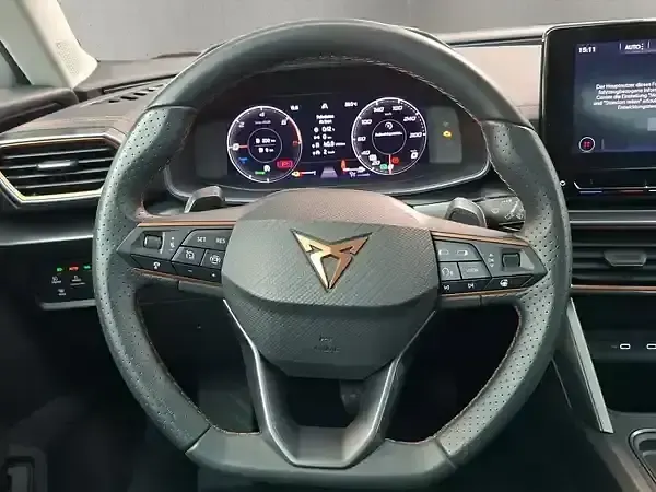 Gebraucht Cupra Formentor 204 PS (150 kW) 2023 "candy" weiss SUV