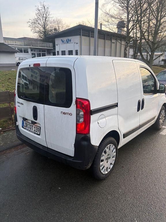 Gebraucht Citroën Nemo Attraction 75 PS (55 kW) 2014 Weiß Van / Kleinbus