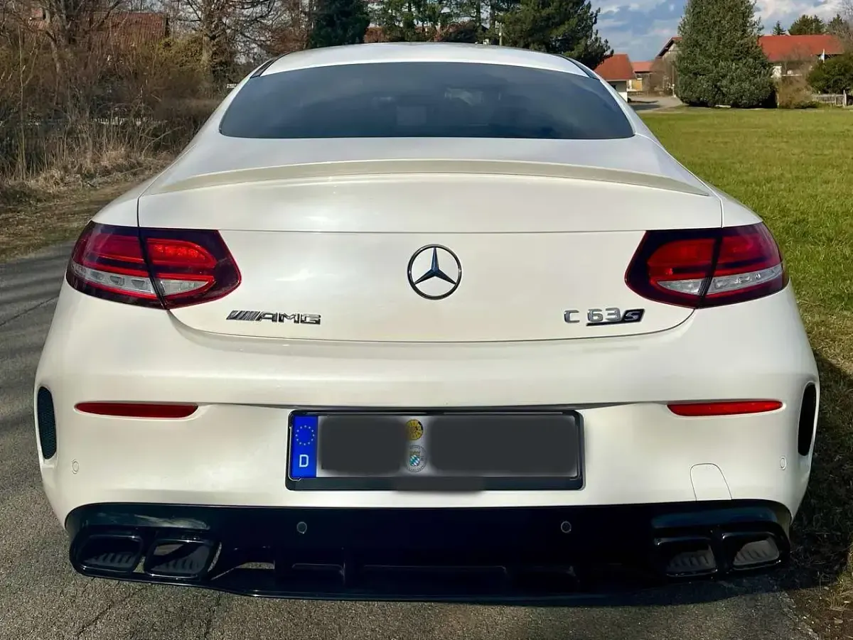 Gebraucht Mercedes C63S AMG AMG 510 PS (375 kW) 2021 Weiß Coupé