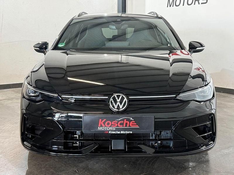 Gebraucht VW Golf VIII R 333 PS (244 kW) 2024 Schwarz Kombi