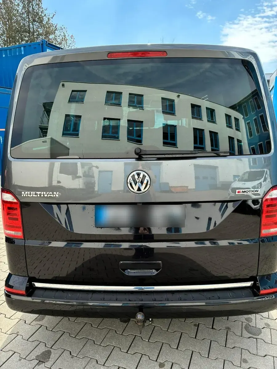 Gebraucht VW Multivan Generation Six 190 PS (139 kW) 2019 Grau Van / Kleinbus