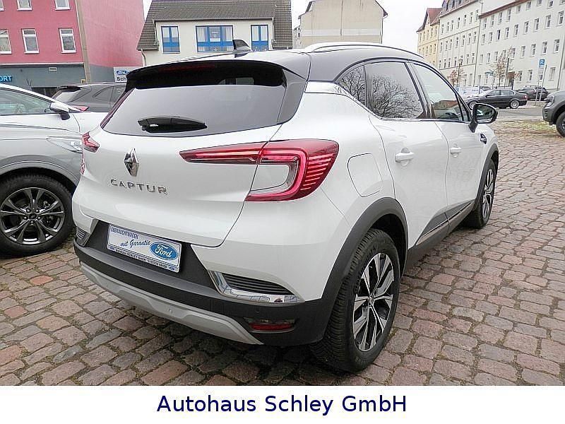 Gebraucht Renault Captur Techno 91 PS (66 kW) 2023 Weiß SUV
