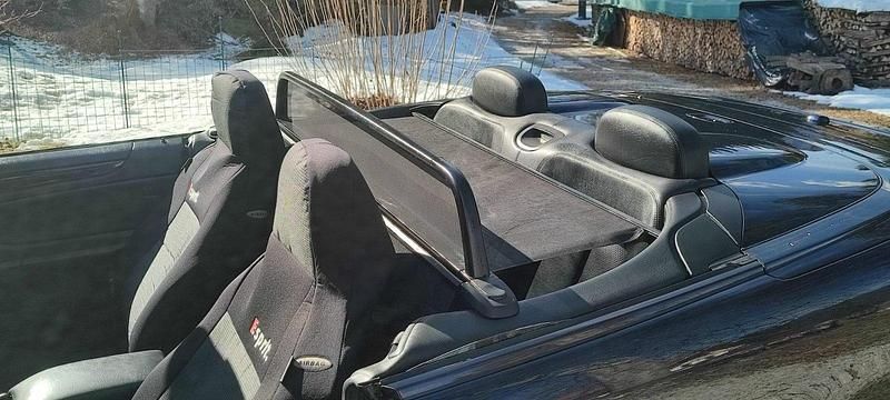 Gebraucht Mercedes CLK230 197 PS (144 kW) 2000 Blau Cabrio