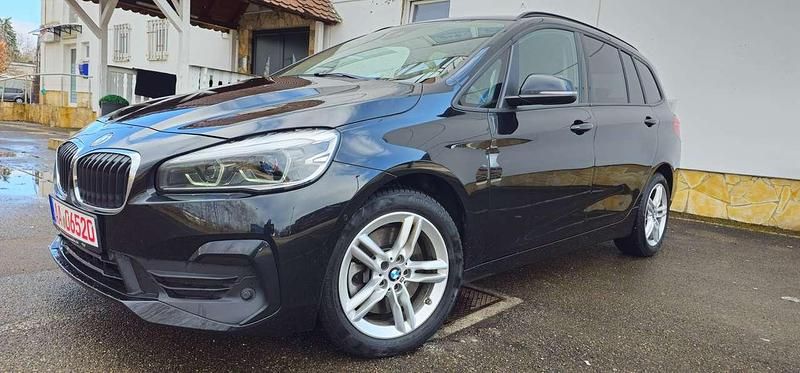 Gebraucht BMW 218 Advantage 150 PS (110 kW) 2022 Black sapphire metallic Van / Kleinbus