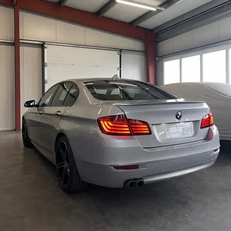Gebraucht BMW 530 Comfort Edition 258 PS (189 kW) 2014 Silber Limousine