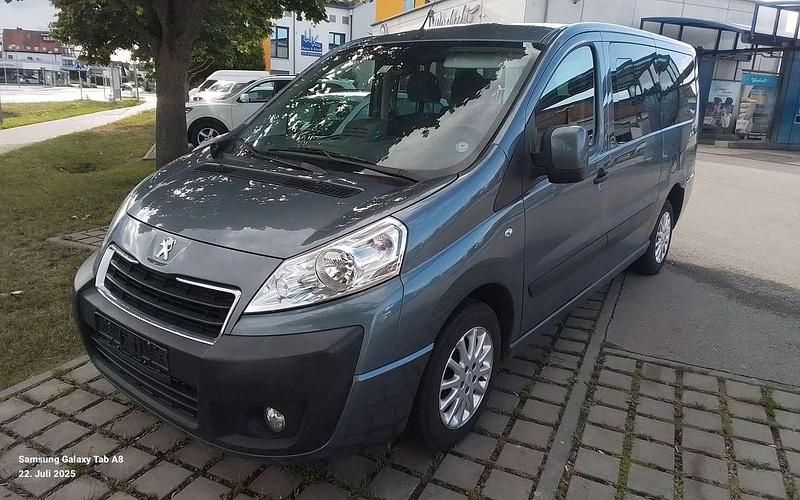 Grau Gebraucht 2014 Peugeot Expert Allure Van | 10.591 € (Fairer Preis) - Bild 1/4