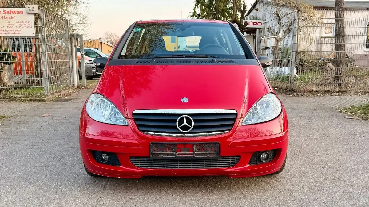 Gebraucht Mercedes A200 Classic 136 PS (100 kW) 2005 Rot Limousine