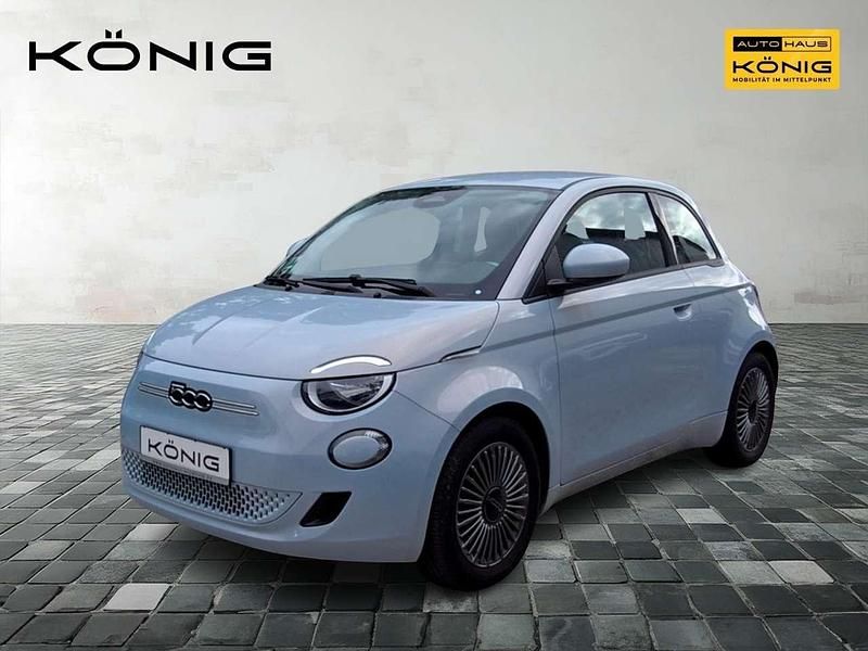 Himmel blau (5ch) Gebraucht 2022 Fiat 500e Icon Kleinwagen | 22.497 € (Fairer Preis) - Bild 1/4