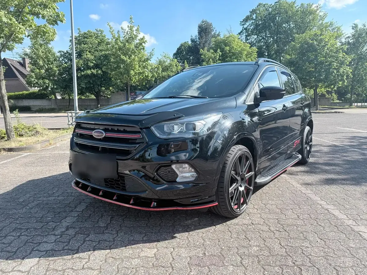 Gebraucht Ford Kuga ST-Line 179 PS (131 kW) 2019 Schwarz SUV
