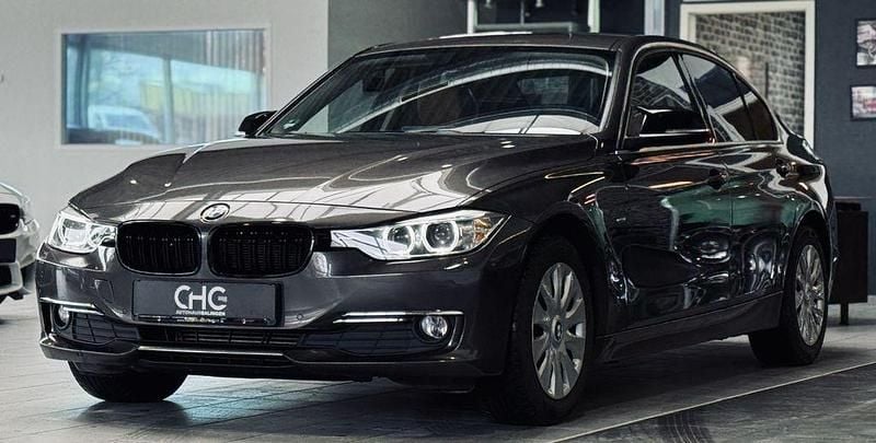 Gebraucht BMW 318 Luxury Line 143 PS (105 kW) 2014 Braun Limousine