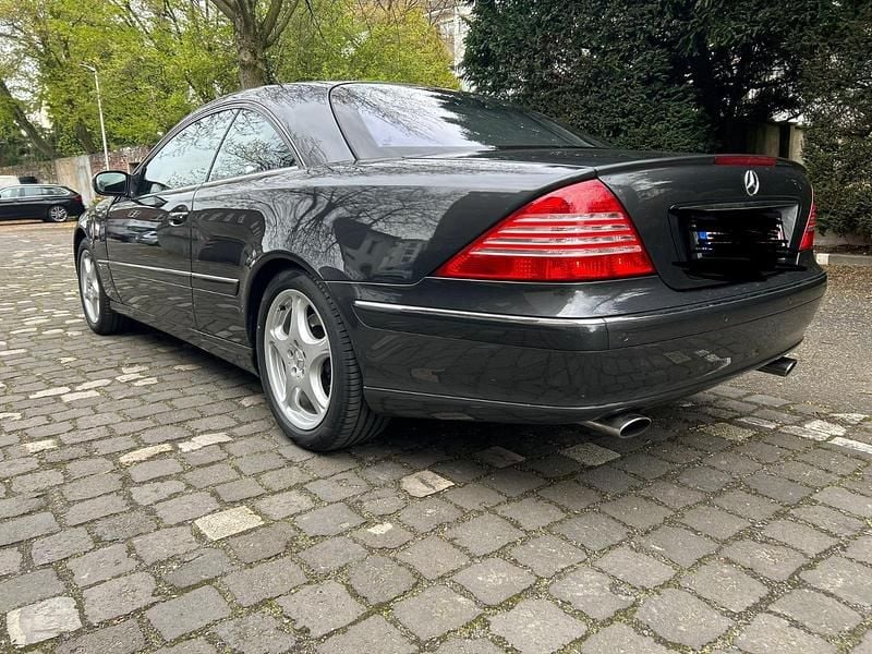 Gebraucht Mercedes CL600 326 PS (239 kW) 2000 Grau Coupé