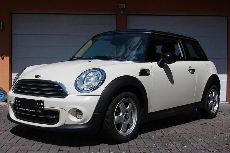 Weiß Gebraucht 2011 Mini Cooper Kleinwagen | 5.950 € (Superpreis) - Bild 1/4