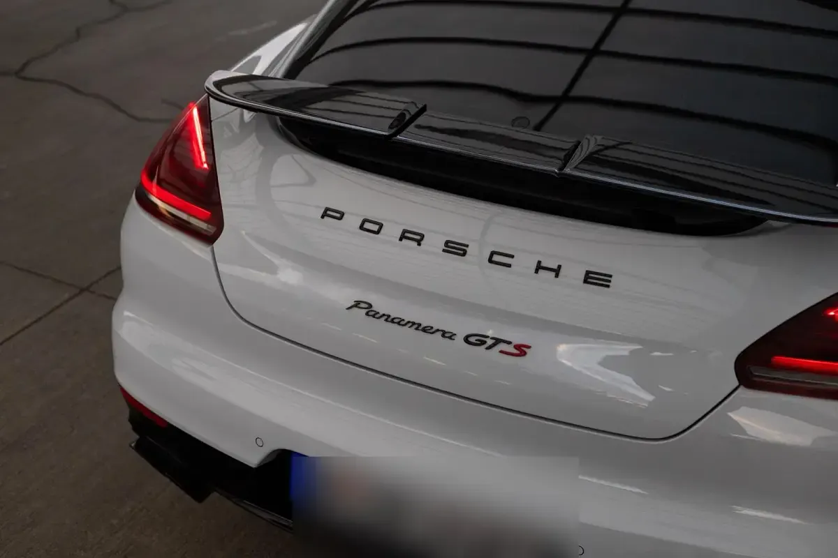 Gebraucht Porsche Panamera GTS 440 PS (323 kW) 2016 Weiß Kleinwagen