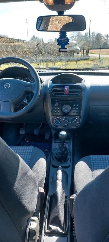 Gebraucht Opel Corsa 90 PS (66 kW) 2003 Blau Kleinwagen