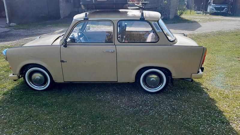 Gebraucht Trabant 601 30 PS (22 kW) 1987 Beige Limousine