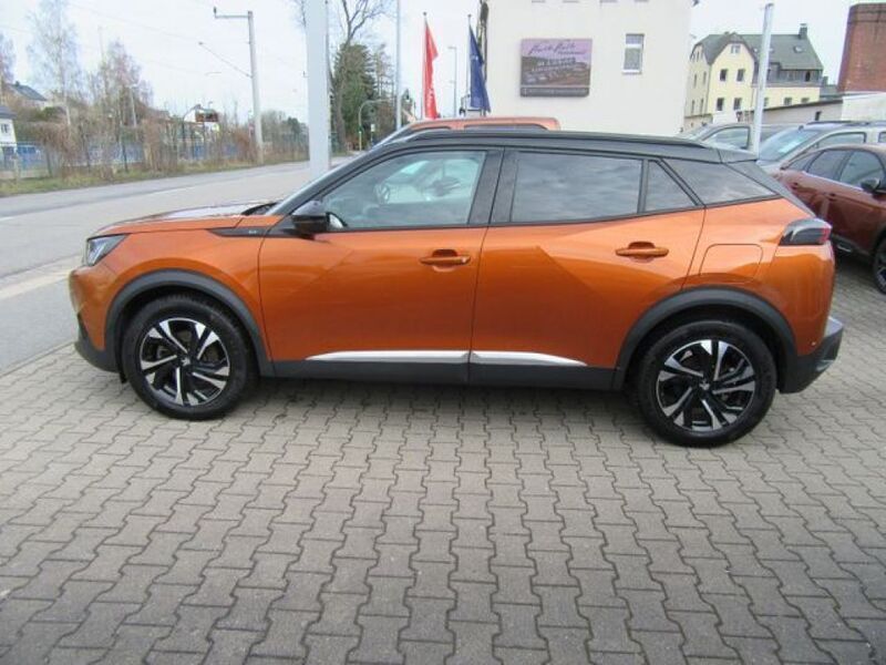 Gebraucht Peugeot e-2008 GT-line 100 kW (136 PS) 2020 Orange fusion (metallic) SUV