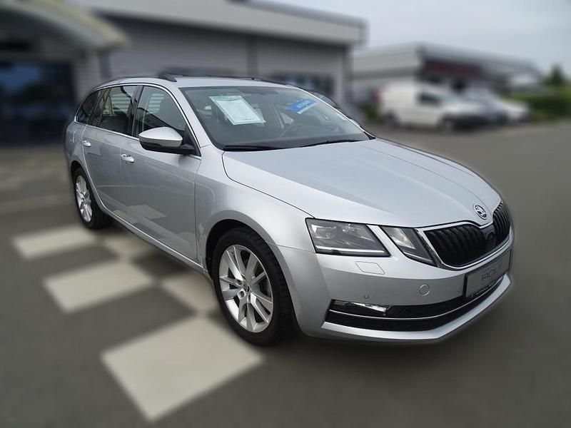 Gebraucht Skoda Octavia Style 116 PS (85 kW) 2019 Silber metallic
