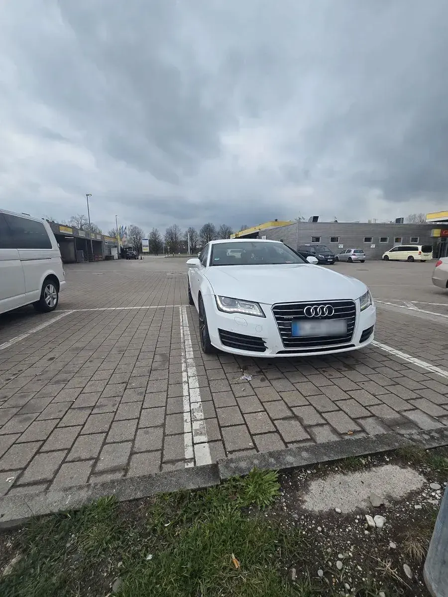 Gebraucht Audi A7 Sportback 204 PS (150 kW) 2014 Weiß Kleinwagen