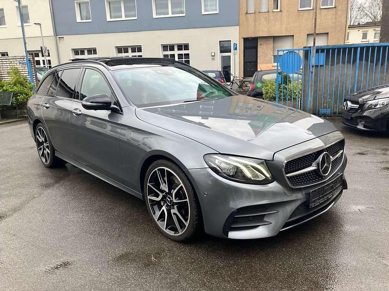 Gebraucht Mercedes E43 AMG AMG 401 PS (294 kW) 2017 Selenitgrau  metalliclack Limousine