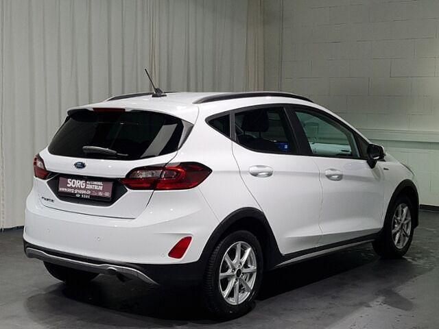 Gebraucht Ford Fiesta Active X 101 PS (74 kW) 2022 Weiß, frozen white Kleinwagen