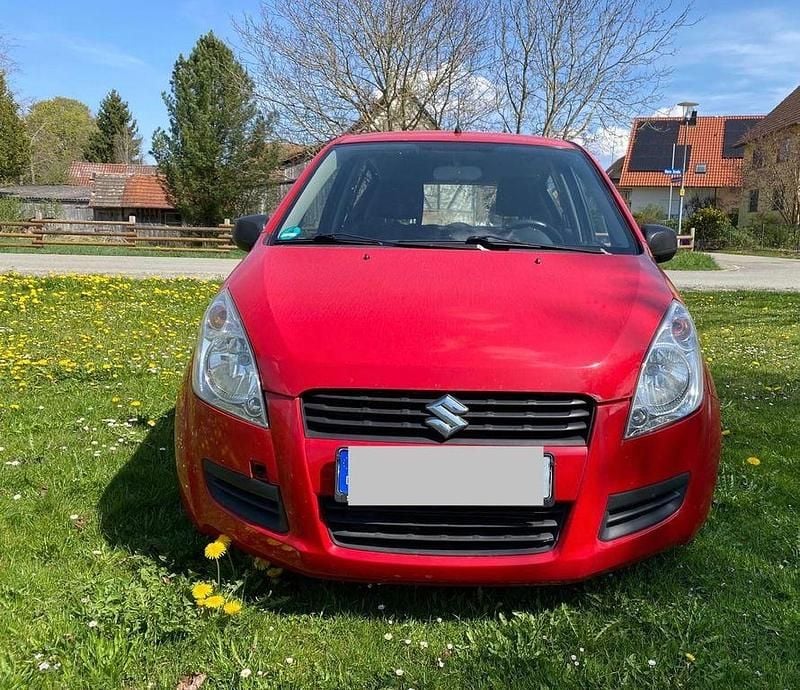 Second-hand Suzuki Splash Basic 65 CP (47 kW) 2010 Roșu Hatchback