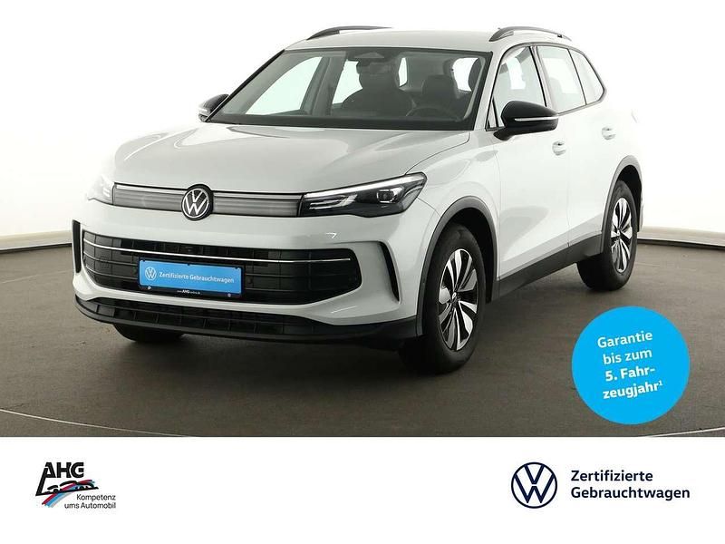 Oryxweiß perlmutteffekt Gebraucht 2025 VW Tiguan Life SUV | 36.490 € (Fairer Preis) - Bild 1/3