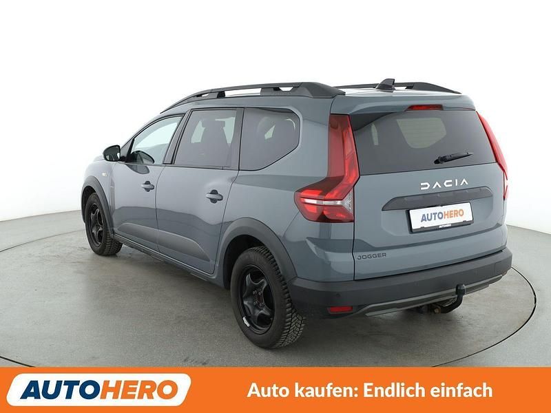 Gebraucht Dacia Jogger Extreme 110 PS (80 kW) 2023 Grau Van / Kleinbus