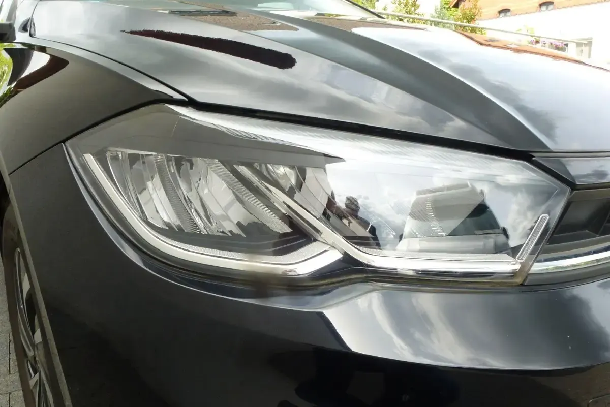 Gebraucht VW Polo Life 110 PS (80 kW) 2023 Schwarz Kleinwagen
