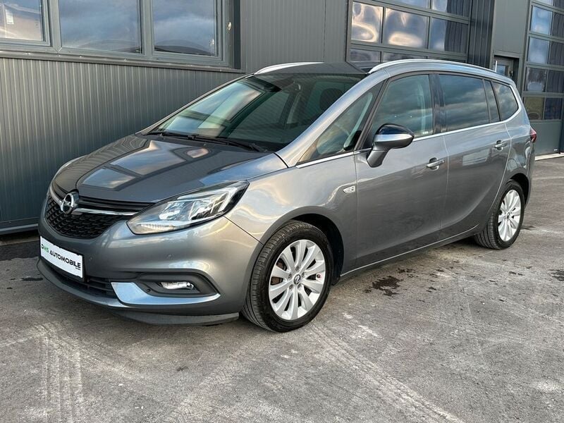 Grau Gebraucht 2018 Opel Zafira Tourer Van / Kleinbus | 6.999 € (Guter Preis) - Bild 1/4