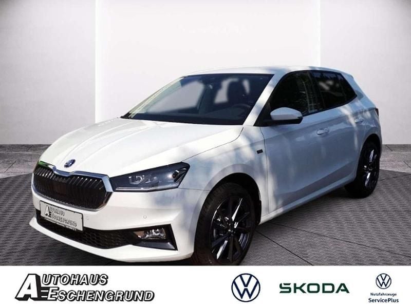 Weiß Gebraucht 2024 Skoda Fabia Drive Limousine | 20.544 € (Fairer Preis) - Bild 1/4